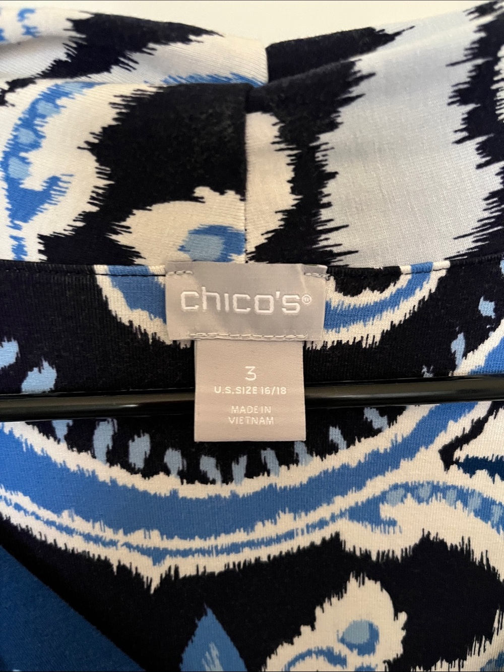 Chico's v neck sleeveless Navy, Light Blue & White Swirl Midi Dress size 3 14/16 - Picture 5 of 10